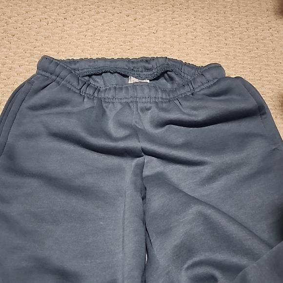 J.O & CO trackpants - Picture 4 of 5